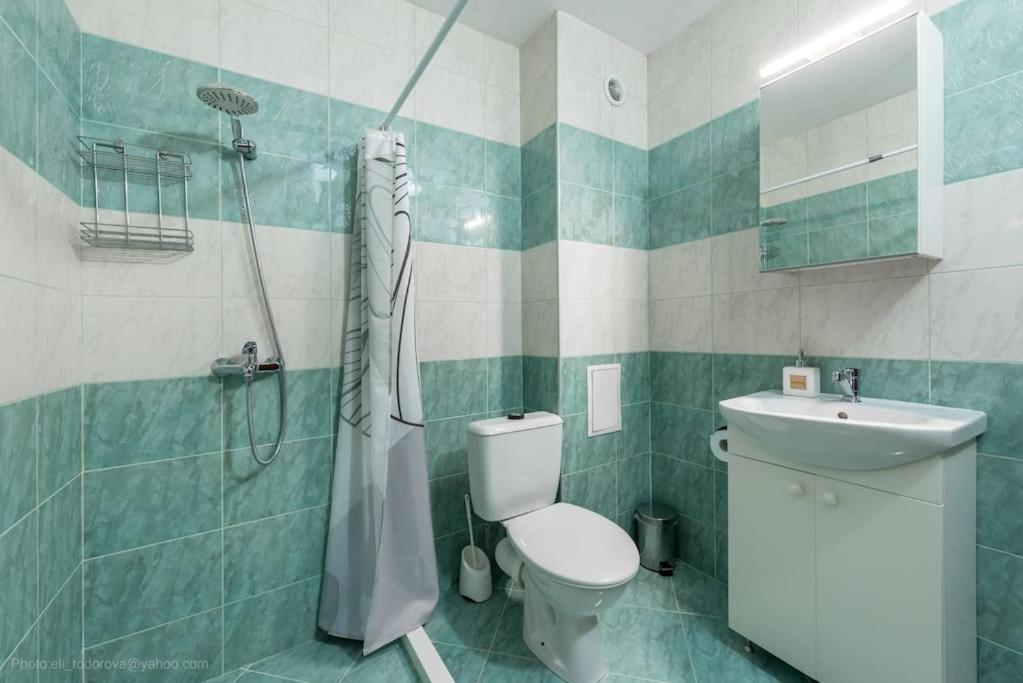 וארנה Bright Place Next To Grand Mall מראה חיצוני תמונה